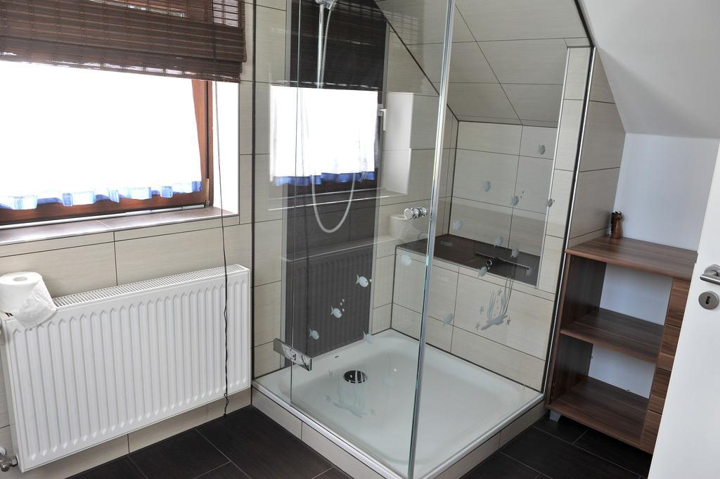 Ferienwohnung Bergisch Land Wermelskirchen Habitación foto